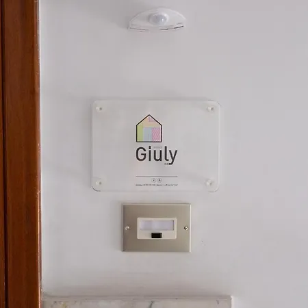 ベッド・アンド・ブレックファスト A Casa Di Giuly ナポリ